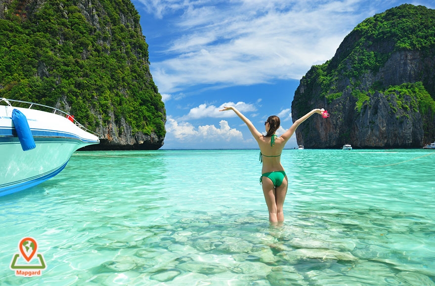 لذت بردن از لحظه های خصوصی در سواحل تایلند