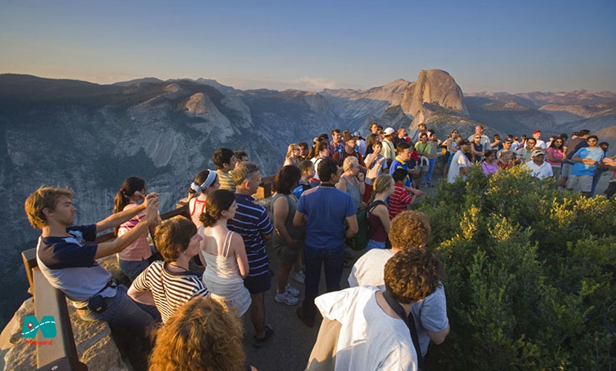 لذت بردن از پیاده روی در پارک ملی یاسمیت (Yosemite National Park)، آمریکا1