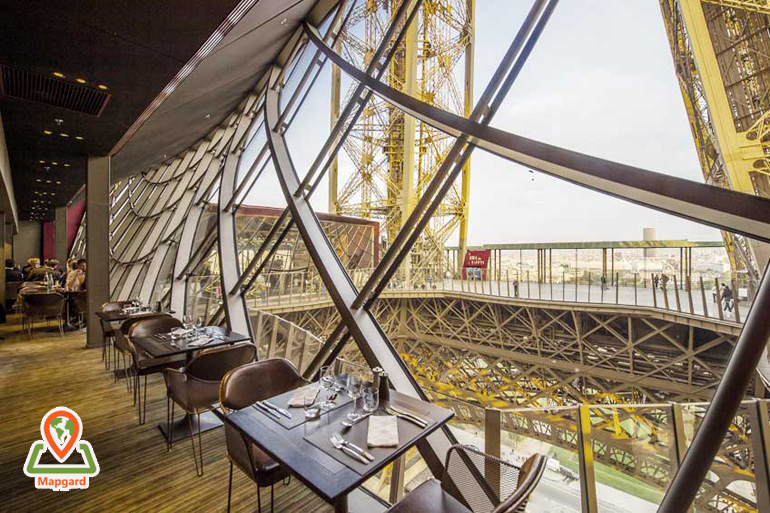 رستوران 58 برج ایفل (58 Tour Eiffel)