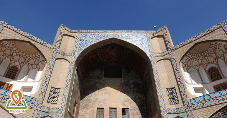 سردر قیصریه میدان نقش جهان سردر قیصریه میدان نقش جهان
