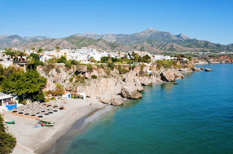 11) سواحل کوستا دل سول (Costa del Sol Beaches)