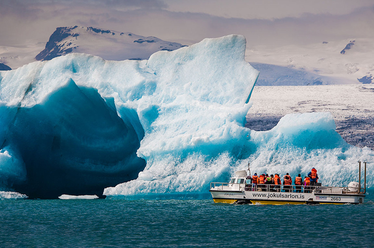 5) جوکولسارلون (Jökulsárlón) | جنوب شرقی ایسلند (Southeast Iceland)