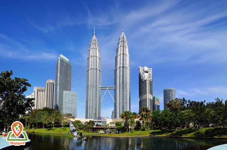 برجهای دوقلوی پتروناس (Petronas Twin Towers)
