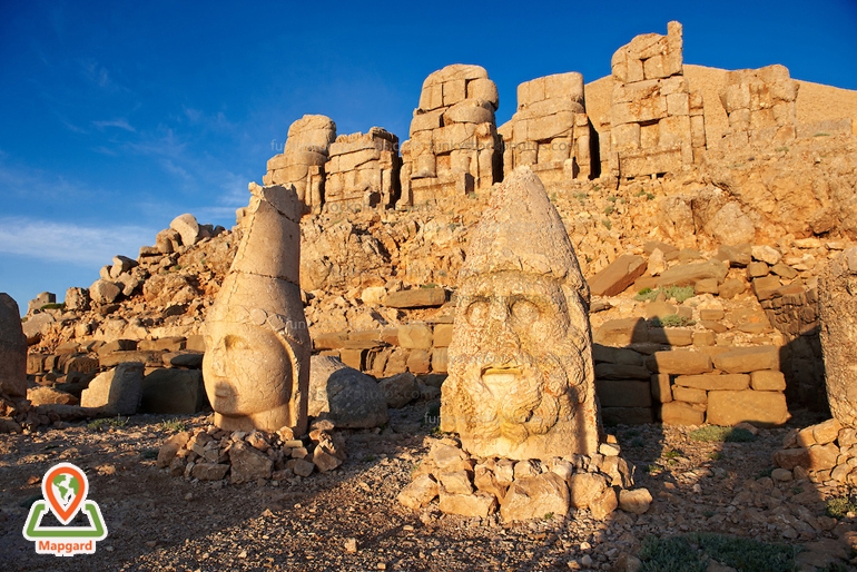 کوه نمرود (Mount Nemrut)