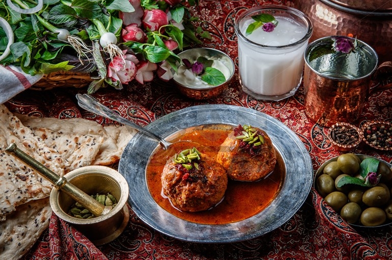 غذاها و خوردنی های محلی و سنتی معروف تبریز