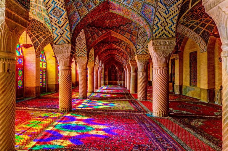 مسجد نصیرالملک (مسجد صورتی) | زیباترین مسجد ایران
