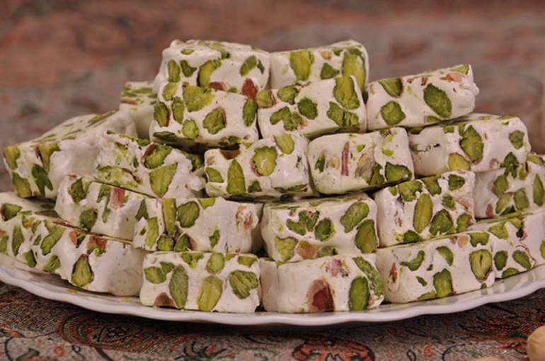 گز | مشهورترین سوغات اصفهان